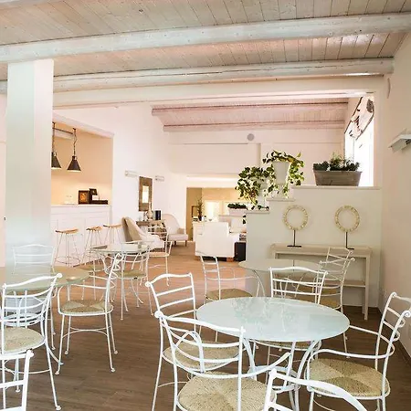 Giardino And - Szálloda 3*