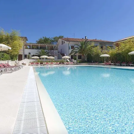 Szálloda Giardino And -